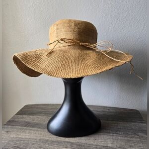 Elegant Tan Woven Raffia Straw Sun Hat With Tie